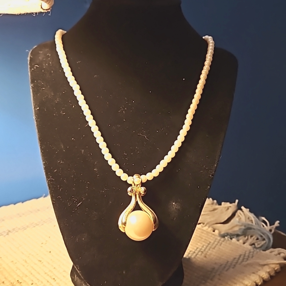 Faux Pearl Necklace